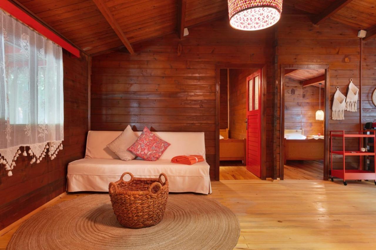 Gayb-I Bungalows By Naturelife - Free Access To Beach ชิลารึ ภายนอก รูปภาพ