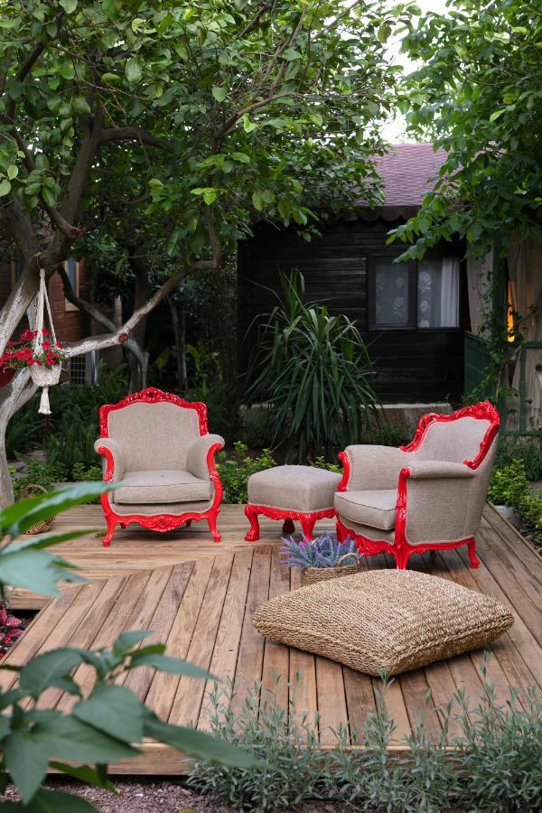 Gayb-I Bungalows By Naturelife - Free Access To Beach ชิลารึ ภายนอก รูปภาพ